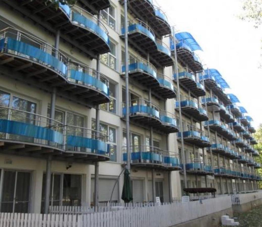 Sea View Apartments 曼加利亚 外观 照片