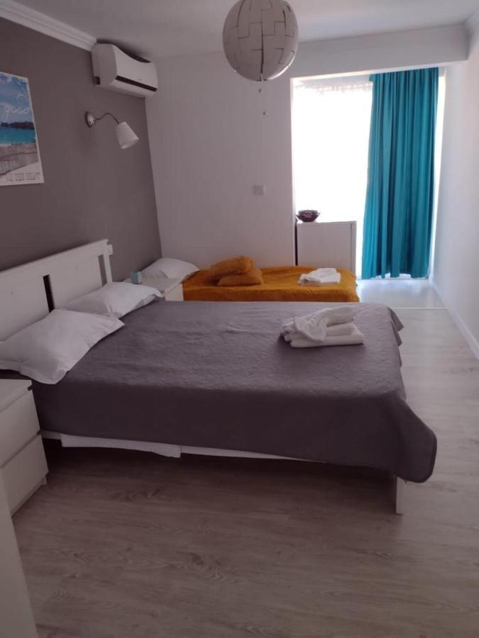Sea View Apartments 曼加利亚 外观 照片
