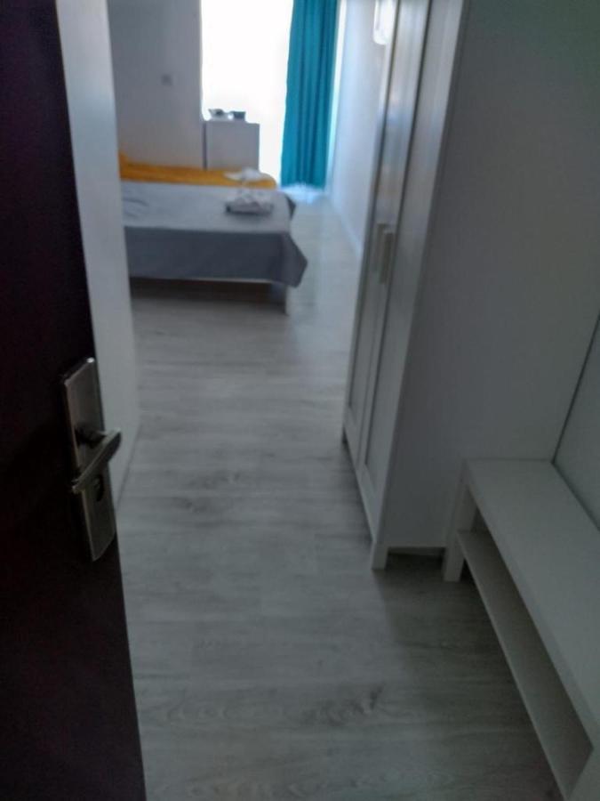 Sea View Apartments 曼加利亚 外观 照片